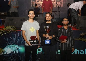 আইসিপিসি এশিয়া ঢাকা অঞ্চলের চ্যাম্পিয়ন ঢাবি’র নট স্ট্রং এনাফ