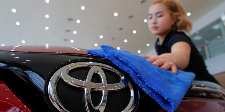 Toyota sets record for car sales in February