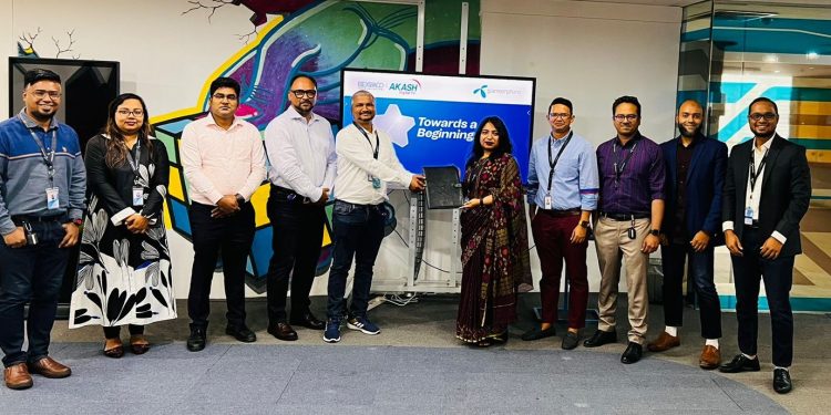 আকাশ ডিজিটাল টিভি ও গ্রামীনফোনের মধ্যে চুক্তি