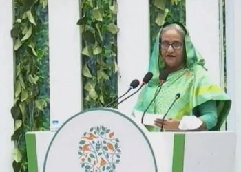 আর্থিক, বৈজ্ঞানিক ও প্রযুক্তিগত সহায়তায় ধনী দেশগুলোর দৃষ্টি আকর্ষণ করছেন প্রধানমন্ত্রী