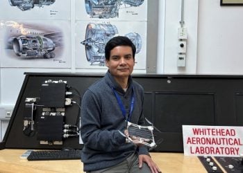 ক্ষুদ্রতম সোলারকপ্টার উদ্ভাবক হাসান শহীদ সেলের ক্ষমতা বাড়লেই ক্ষুদ্র ড্রোনও চলবে শুধুই সৌরশক্তিতে