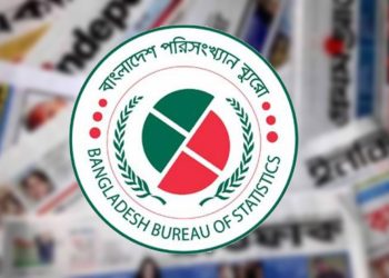 ৫৯ শতাংশই পত্রিকা দেখেন মোবাইল ফোনে