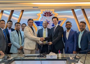 সিএএবি-এক্সেনটেক চুক্তি: বিমান চলাচলে উন্নত সংযোগ ব্যবস্থা গড়ে তোলার উদ্যোগ