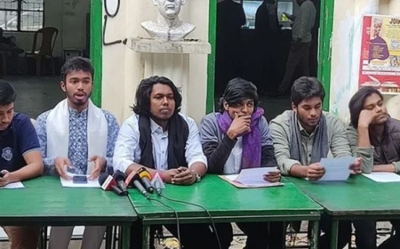 ফেসবুকে ‘লাল সন্ত্রাসের দিকে  আহ্বান’ করায় মেঘমল্লার বসুকে গ্রেফতারের দাবি