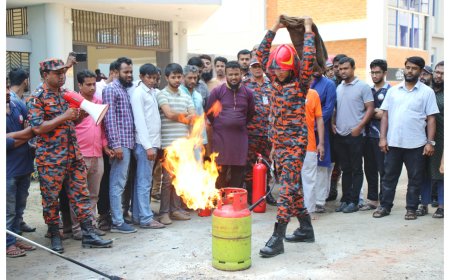যবিপ্রবিতে অগ্নি প্রতিরোধ, নির্বাপণ, উদ্ধার ও জরুরী বর্হিগমন বিষয়ক মহড়া অনুষ্ঠিত