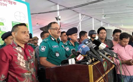 শতাধিক সিসি ক্যামেরায় জাতীয় ঈদগাহের ঈদ জামাতের নিরাপত্তা পর্যবেক্ষণ