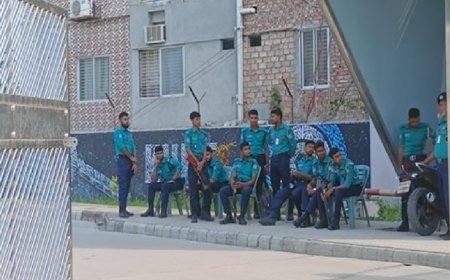 নিষেধাজ্ঞা উপেক্ষা করে ক্যাম্পাসে প্রবেশের ঘোষণা কুয়েট শিক্ষার্থীদের