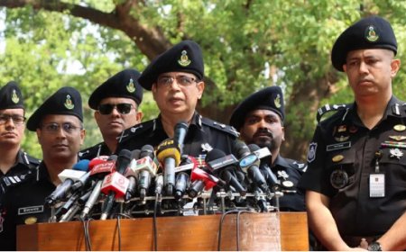 অপপ্রচার রোধে সাইবার ওয়ার্ল্ডেও চলছে নজরদারি