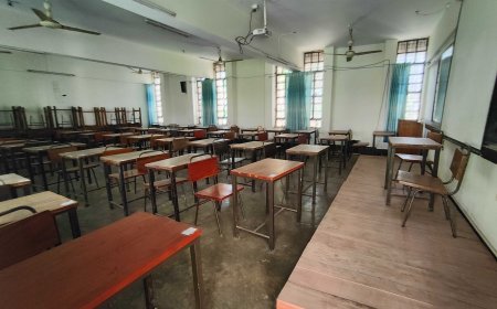 KUET Crisis Continues: Stalled Classes and Standoff with Faculty Enter Third Day