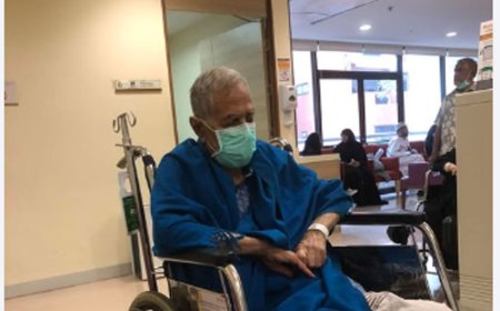 Ex-President Hamid’s Secret Departure Clarified by Son