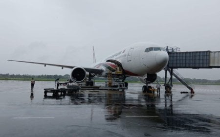 ২ ঘণ্টা বন্ধ ছিল শাহ আমানত