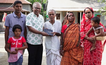 Nagad’s ‘Hello Baba’ Campaign Celebrates Fatherhood with Actor Babu’s Visit