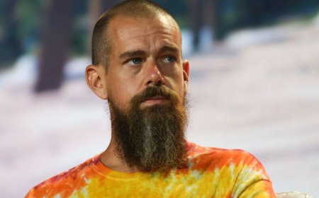 Dorsey Develops Decentralized Dialogue: Introducing ‘BeeChat’