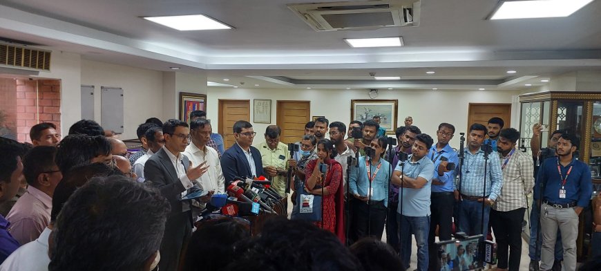 Bangladesh Sets Billion-Dollar Vision for Semiconductor Sector