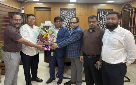 টেলিকম সচিবের সঙ্গে আইএসপিএবি নেতাদের সৌজন্য সাক্ষাৎ
