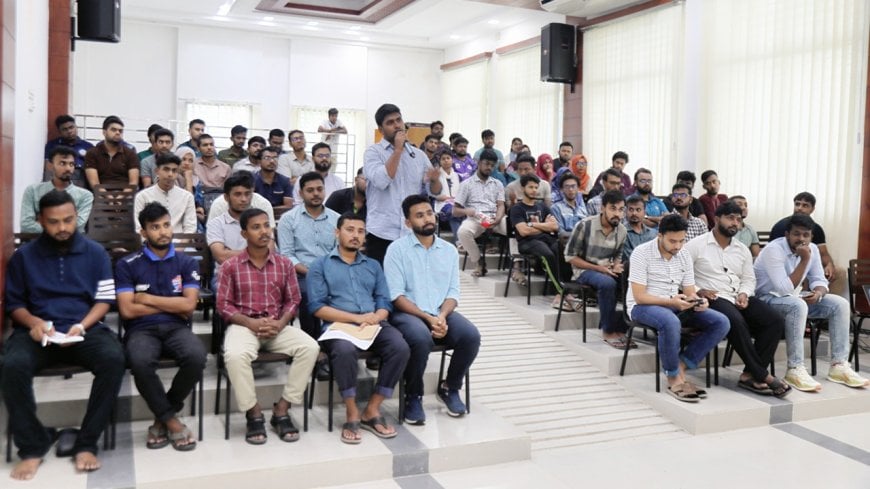 JUST Hosts Seminar on Studying Abroad and Celebrates Scholarship Achievers