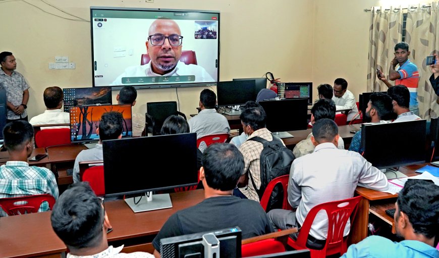 এক লক্ষ শিক্ষার্থীকে  ডিজিটাল দক্ষতার প্রশিক্ষণ দিবে আইসিটিডি