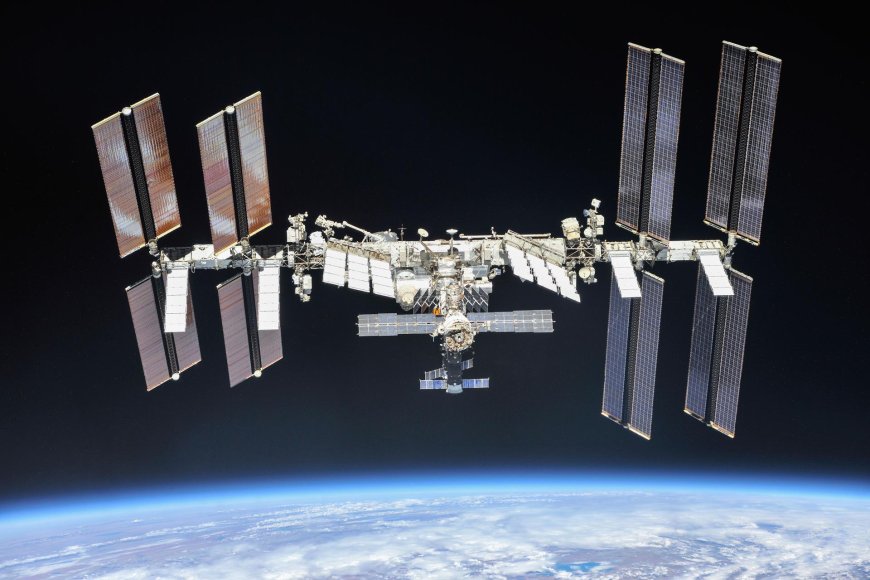 Space Stay Speeds Stem Cell Senescence