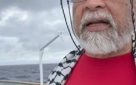 Freedom Flotilla Faces Fierce Storms, Shahidul Alam and Ruhi Lauren Join Gaza Voyage