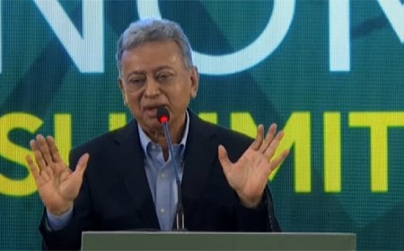 পেপ্যাল না আসা ও বিটিআরসি’র স্বাধীনতা নিয়ে খেদ প্রকাশ আমির খসরুর