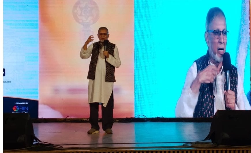 পরনির্ভরশীলতা ও হীনমন্যতা থেকে বেরিয়ে আসতে হবে