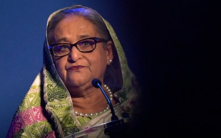 হাসিনার মৃত্যুদণ্ডের বিরুদ্ধে দেয়া ১০০১ শিক্ষকের বিবৃতি নিয়ে অনেক শিক্ষকেরই বিস্ময় প্রকাশ