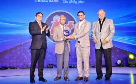 ডিজিটাল কমার্স অফ দ্য ইয়ার পুরস্কার পেল দারাজ বাংলাদেশ