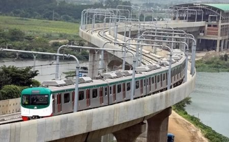 নির্ধারিত সময় অনুসারে শুক্রবারও চলবে মেট্রোরেল