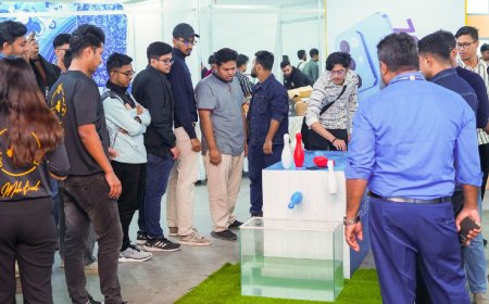 ঢাকায় ৪ প্রতিষ্ঠানে সি৮৫ এর সক্ষমতা দেখালো রিয়েলমি