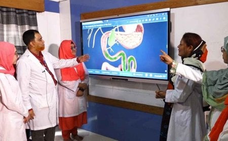 আদ্-দ্বীন মেডিকেল কলেজে থ্রিডি অ্যানিমেশন মনিটর উদ্বোধন