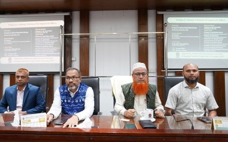 চুয়েটে “কন্টিনিউইং প্রফেশনাল ডেভেলপমেন্ট ফর অফিসার” শীর্ষক ট্রেইনিং অনুষ্ঠিত