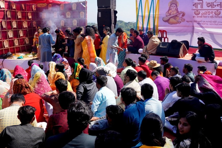 রাবিপ্রবিতে সনাতন ধর্মাবলম্বী শিক্ষার্থীদের সরস্বতী পূজা উদযাপন