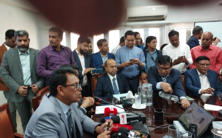 ডিজিটাল লিটারেসি ও নানো টেকনোলজি গুরুত্ব দিবেন শিক্ষামন্ত্রী