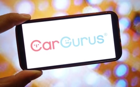 ১ কোটি ২৫ লাখ অ্যাকাউন্টের ডেটা হাতিয়ে নিল শাইনিহান্টারস