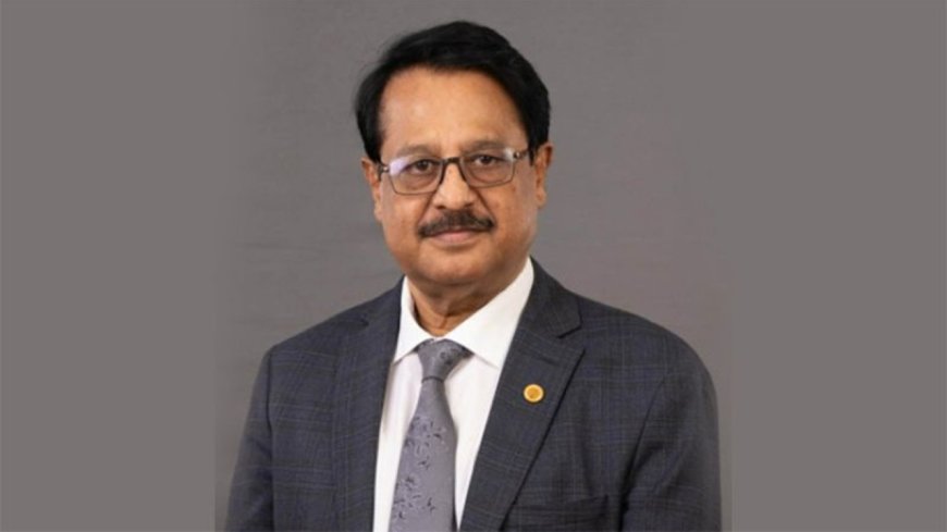 Chief Secretary Closes Facebook and Instagram Accounts to Avoid Confusion