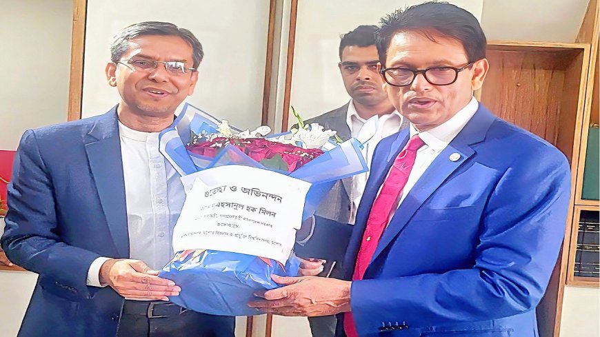 শিক্ষামন্ত্রীর সঙ্গে যবিপ্রবি উপাচার্যের সৌজন্য সাক্ষাৎ