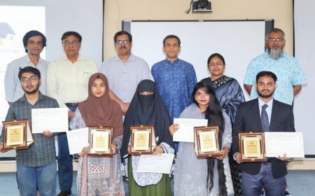 ডিনস অ্যাওয়ার্ড পেলেন যবিপ্রবির  ফলিত বিজ্ঞান ও প্রযুক্তি অনুষদের ৬ শিক্ষার্থী