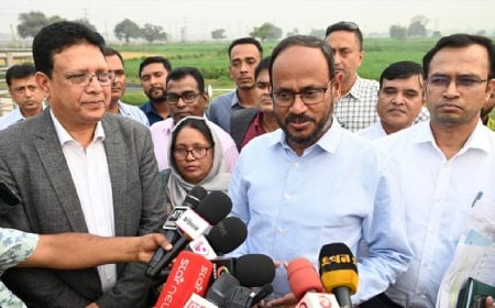 খামারিদের একটি ডাটাবেজ তৈরিতে গুরুত্বারোপ প্রতিমন্ত্রীর