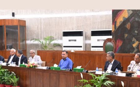 ইলেকট্রিক বাস আমদানিতে শুল্ক কমিয়ে তিন মাসের জন্য সরকারি খাতে  কম্পিউটারসহ প্রযুক্তিপণ্য ক্রয়ে নিষেধাজ্ঞা