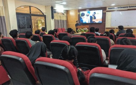 যুক্তরাজ্যে উচ্চশিক্ষা ও স্কলারশিপের সুযোগ নিয়ে রুয়েটে সেমিনার