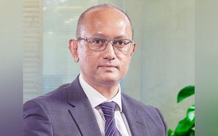 বিমানের চেয়ারম্যানের দায়িত্ব পেলেন ব্যাংক এশিয়ার চেয়ারম্যান