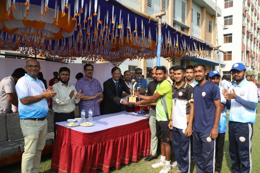 যবিপ্রবিতে বার্ষিক ক্রীড়া  প্রতিযোগিতার পুরষ্কার বিতরণী অনুষ্ঠিত