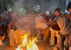 DUET Students Protest Outsider VC Appointment, Block Road