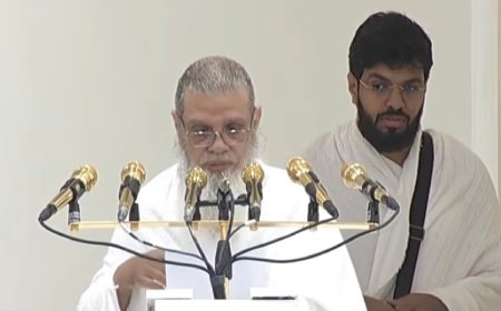 প্রযুক্তির ছোঁয়ায় বিশ্বজুড়ে ছড়িয়ে পড়ছে হজের খুতবা