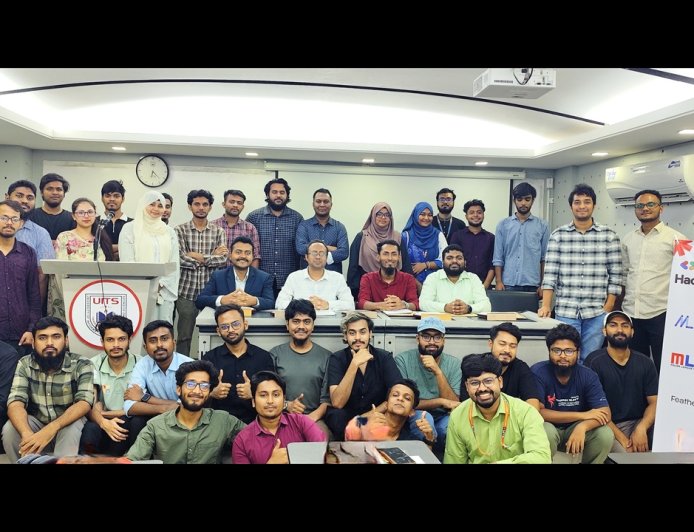 ইউআইটিএসে ‘বিল্ড উইথ এআই হ্যাক ডেজ’ অনুষ্ঠিত